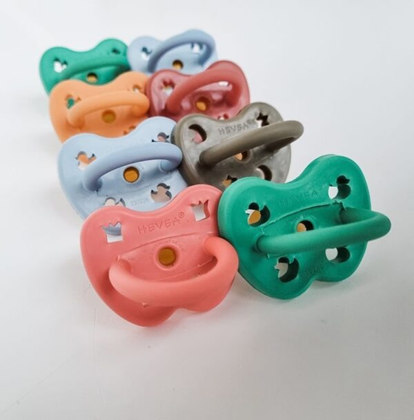 Schnuller 2er-Pack - Naturkautschuk / Maya Blue + Thunder Grey / kiefergerecht / Stern & Mond + Ente – Bild 3