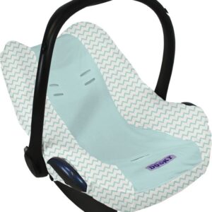 Süßer Babyschalenbezug.