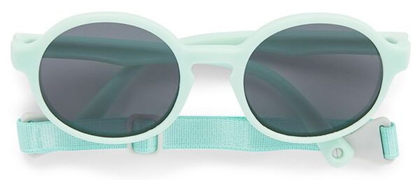 Mit der stylischen Sonnenbrille in mint ist ihr Baby bestens geschützt.
