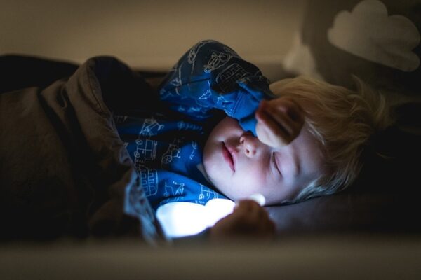 Nachtlicht LED MICRO-USB - Häschen / Weiß – Bild 3