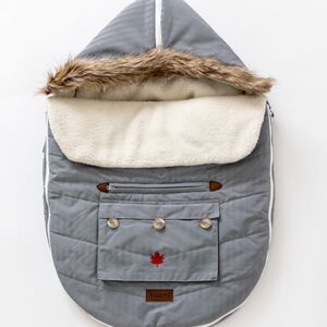 Der warme Fußsack für Spaziergänge im Schnee.