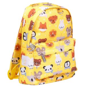 Mit diesem kleinen Rucksack haben ihre Kinder alles dabei was sie für ihre Entdeckungsreisen brauchen.