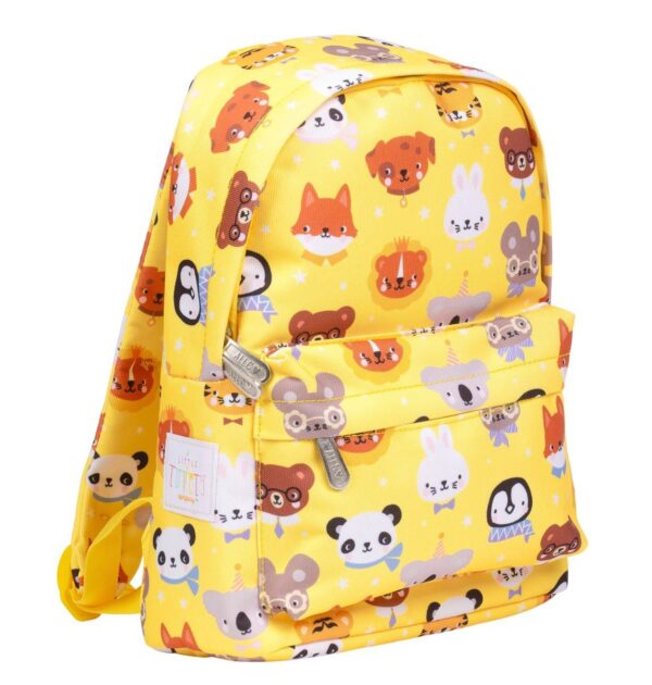 Mit diesem kleinen Rucksack haben ihre Kinder alles dabei was sie für ihre Entdeckungsreisen brauchen.