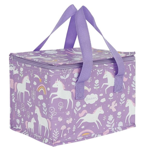 Die Kühltasche mit dem magischen Design hält deine Jause an heißen Tagen lange frisch.