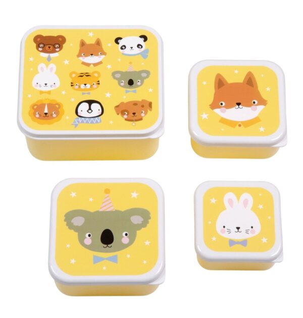 Gelbe Boxen mit Tiermotiven für verschiedene Snacks die ihre Kinder erfreuen.